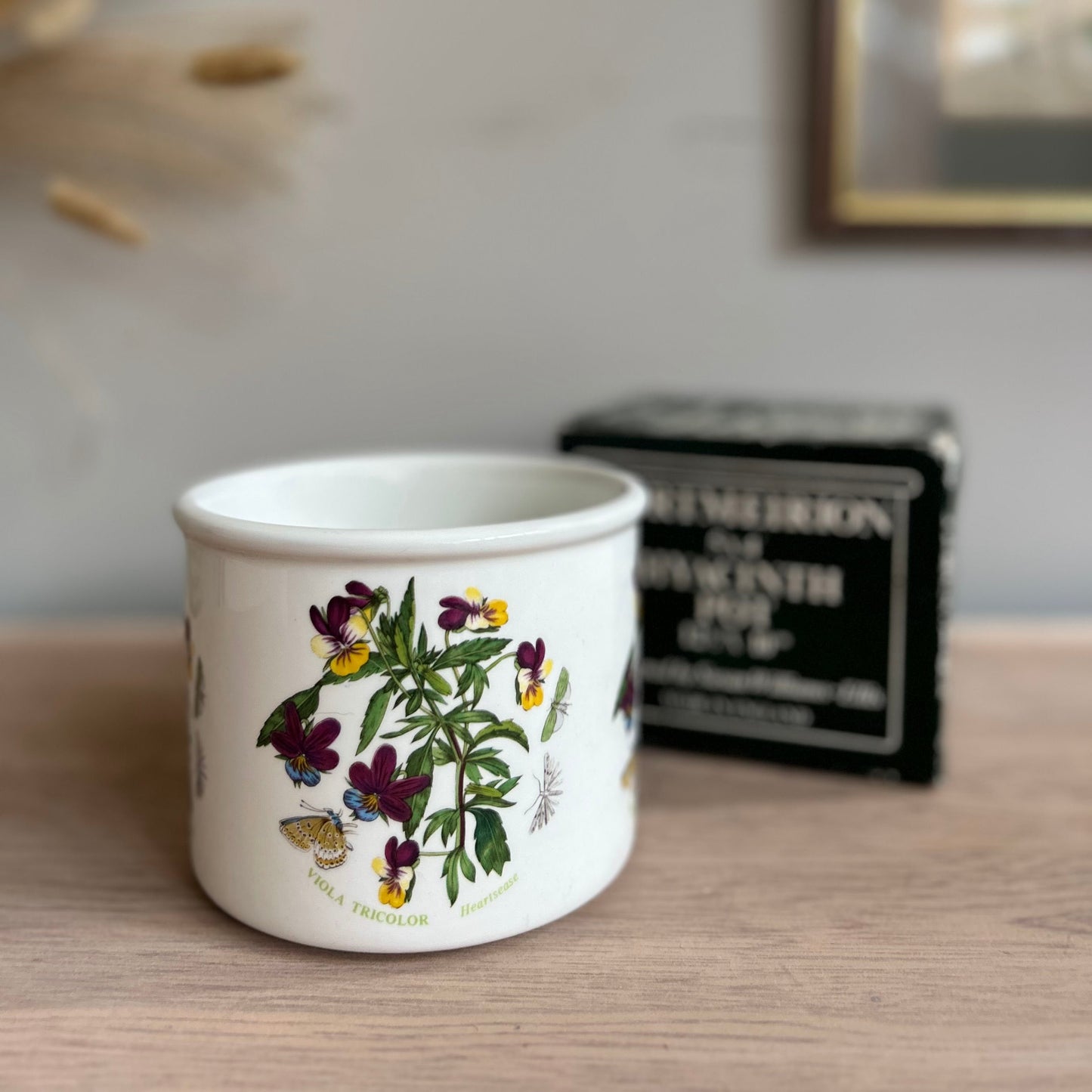 Portmerion Hyacinth Design Pot in Original Box