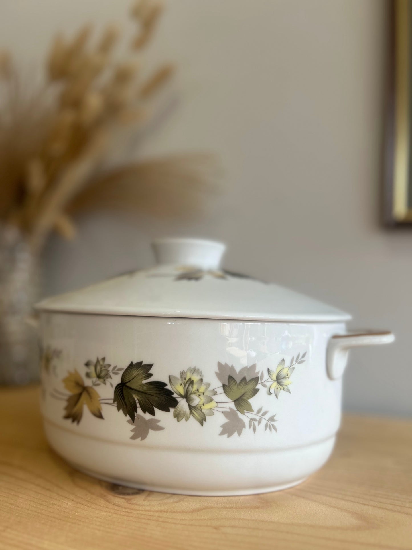 Royal Doulton Oval Casserole Serving Dish with Lid