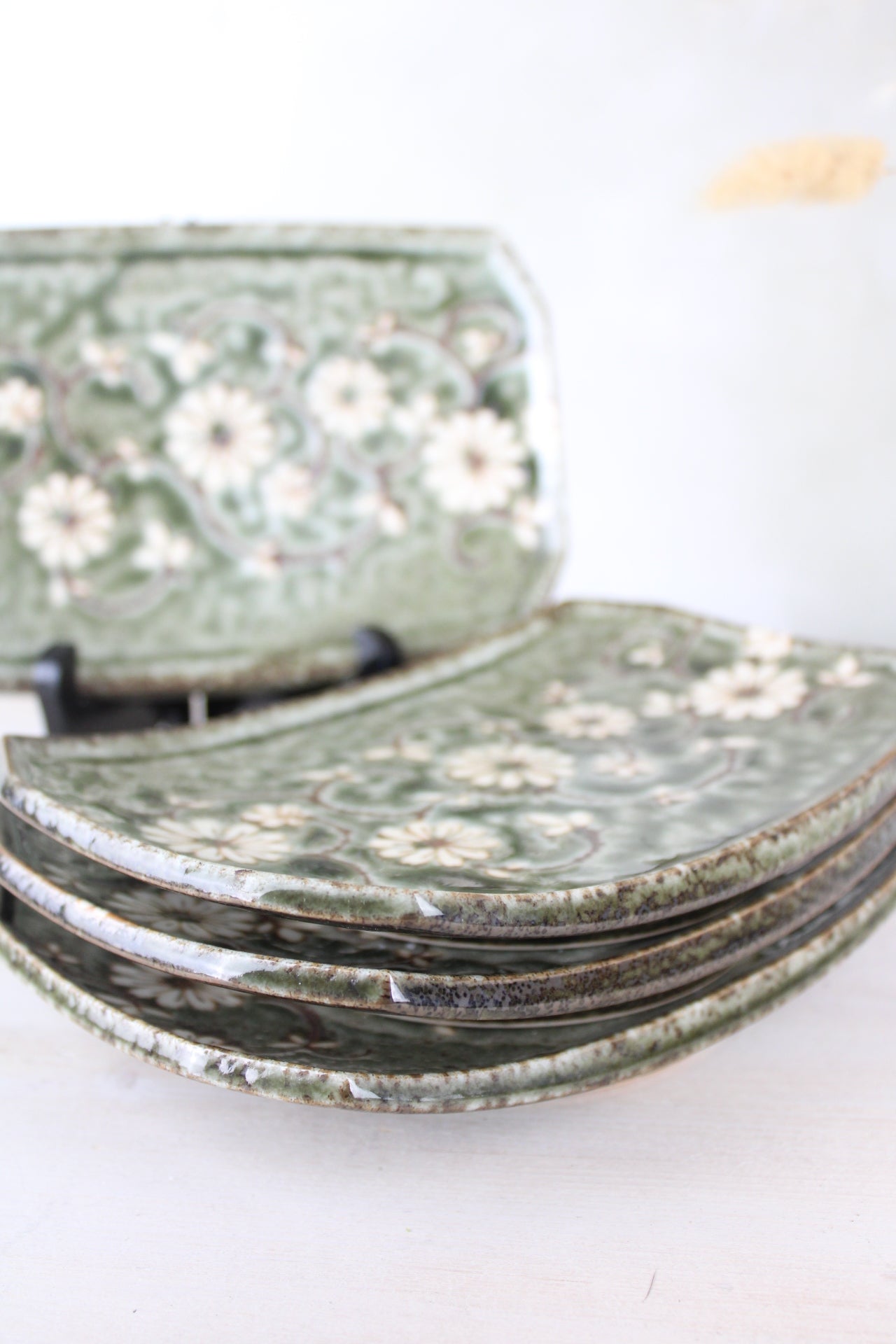 Set of 4 Japanese Rectangle Flower Plates