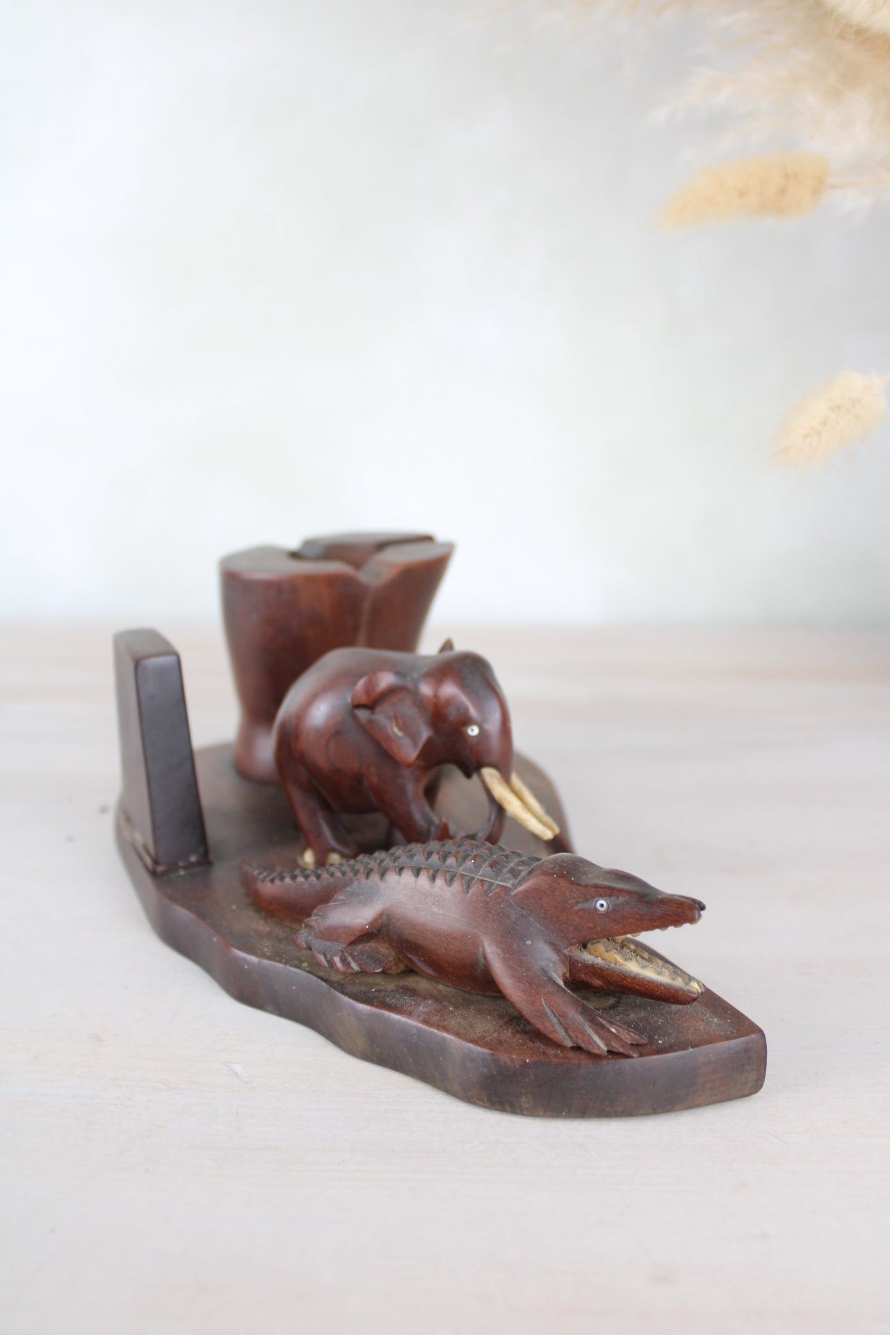 Wooden Smoking Stand Ashtray Incense Stand with Elephant