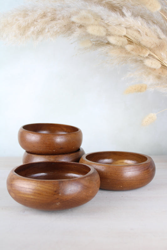 Teak Wooden Set of 4 Bowls