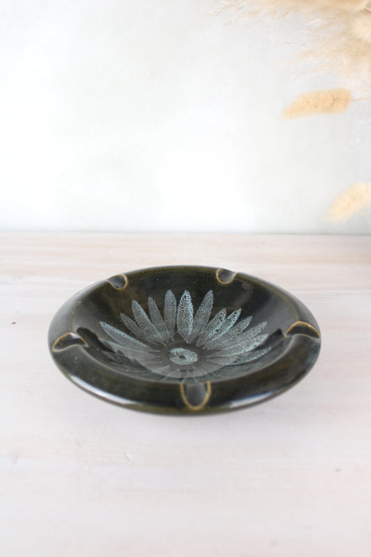 Lotus Pottery Large Green Flower Ashtray
