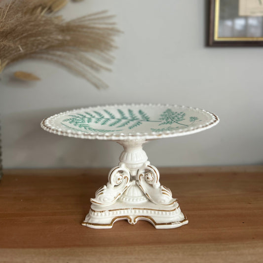 Leaf Design Elegant Vintage Cake Stand