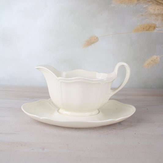 Wedgewood Cream Gravy Boat