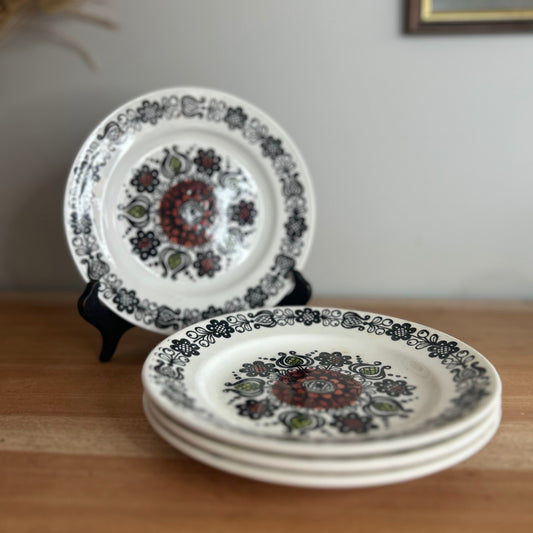 Set of 4 Broadhurst Romany Side Plates