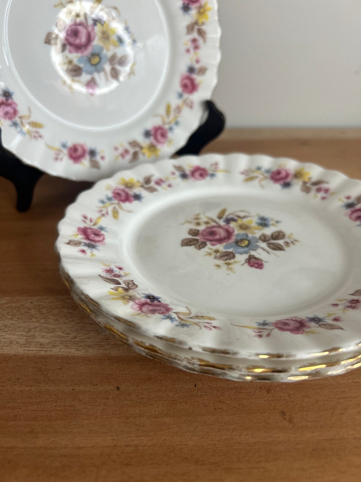 Set of 4 Vintage HT Fine Bone China Floral Pink Side Plates