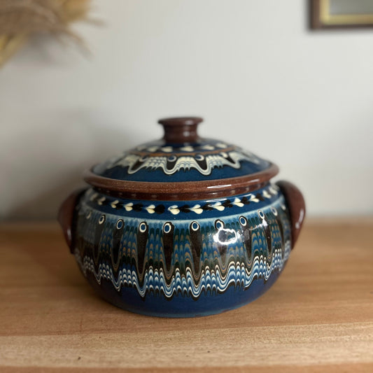 Handmade Vintage Round Serving Casserole Dish Tureen