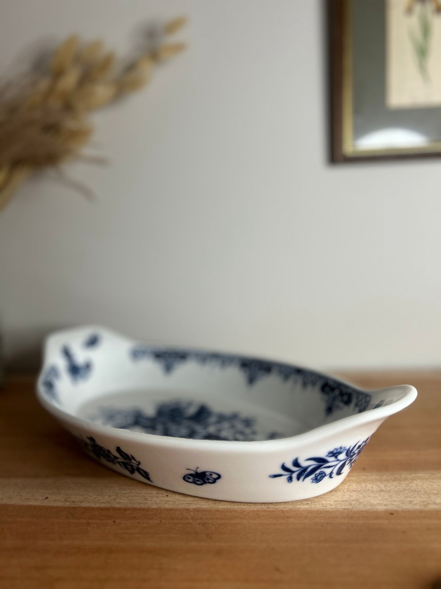 Royal Worcester Hanbury Casserole Dish in Blue and White floral Design