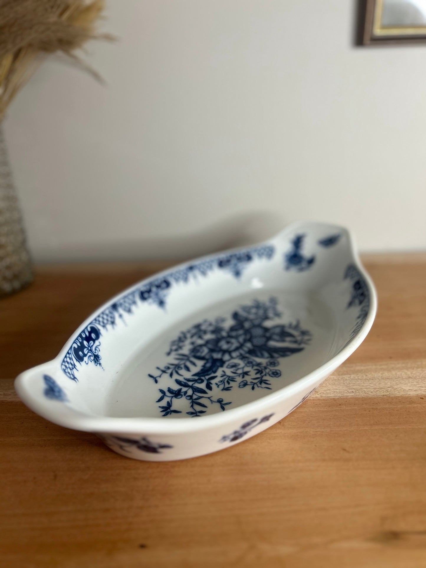 Royal Worcester Hanbury Casserole Dish in Blue and White floral Design