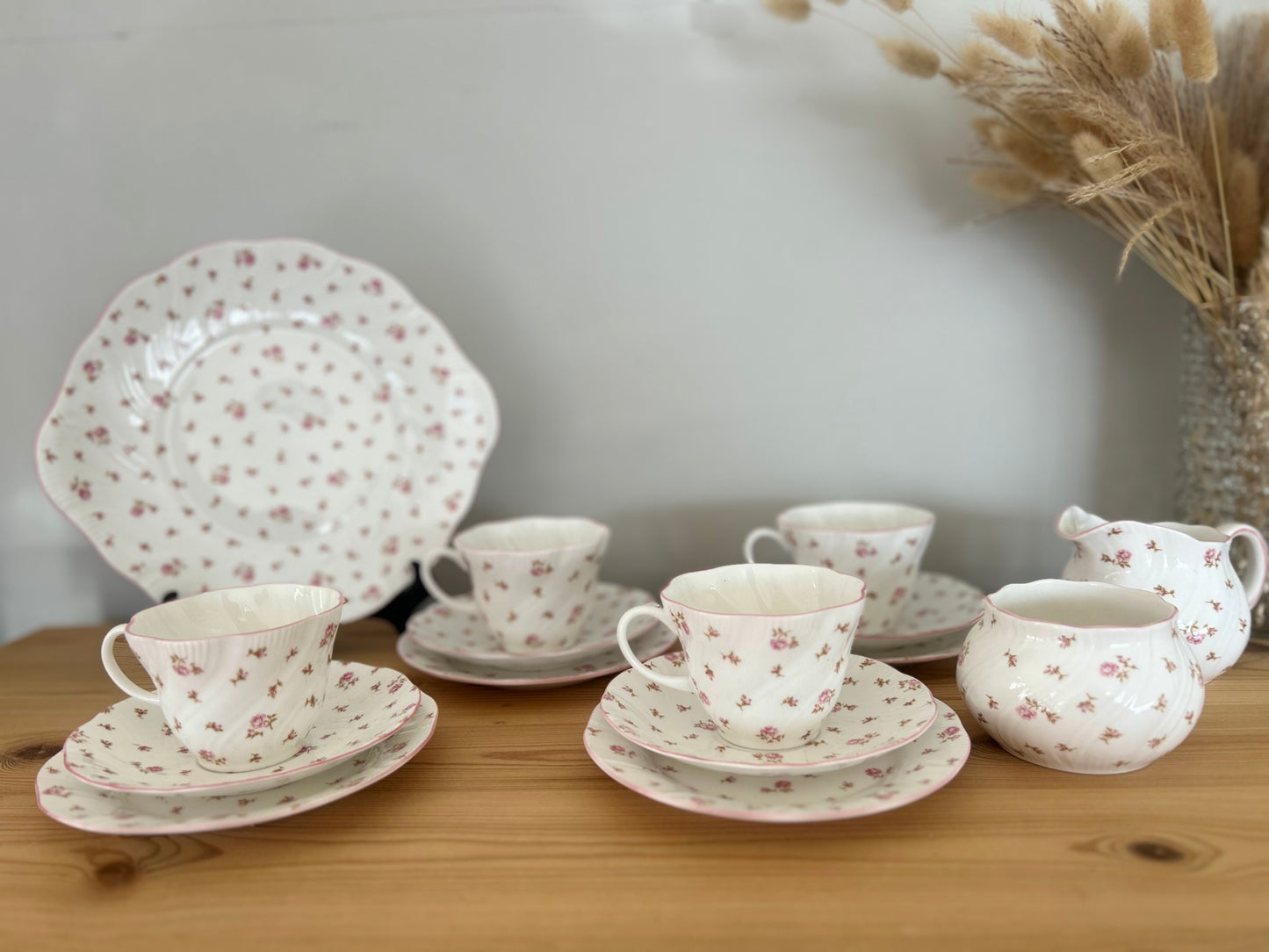 Queens Fleur Fine Bone China Tea Set in Pink Floral Design