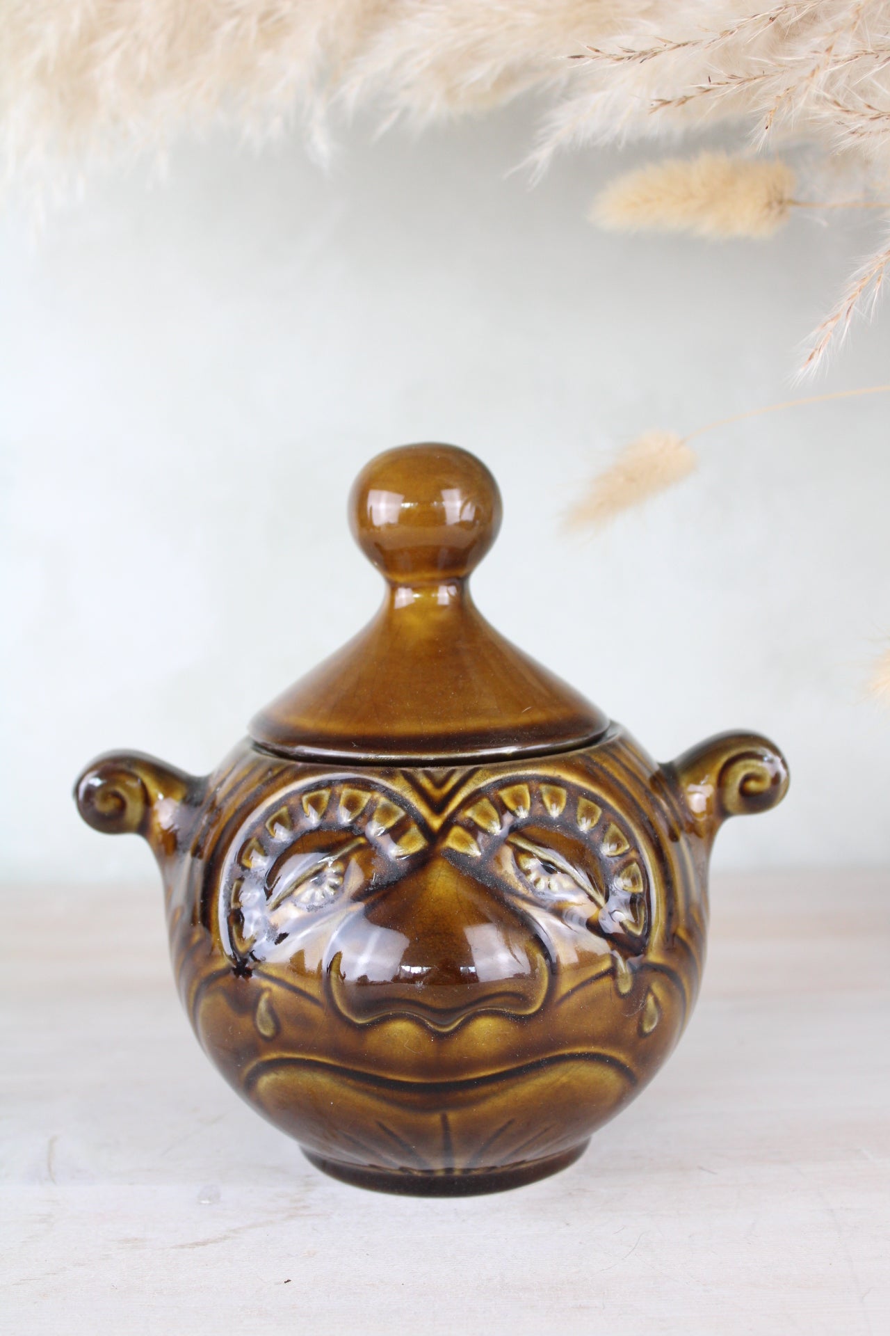 Sadler Onion Jar